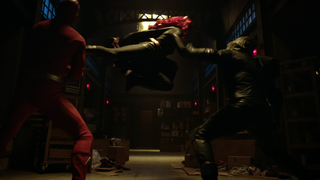 Batwoman stops Green Arrow and The Flash